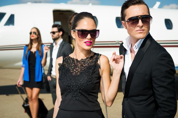 wealthy group of friends