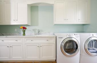 Transform Your Laundry Room into a Wealth-Attracting Space With Feng Shui