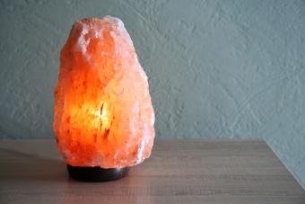 Himalayan salt lamp