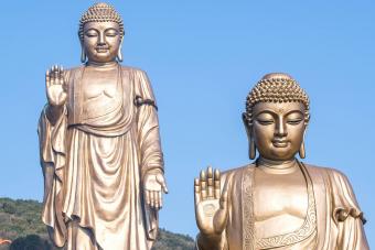 Giant Buddha Statues