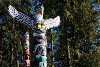 Polarity totem bestows animal energies