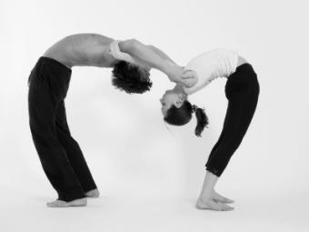 Connecting yoga partners