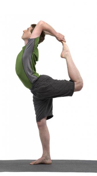 https://cf.ltkcdn.net/fitness/yoga/images/slide/300928-471x850-lord-of-the-dance-pose.jpg