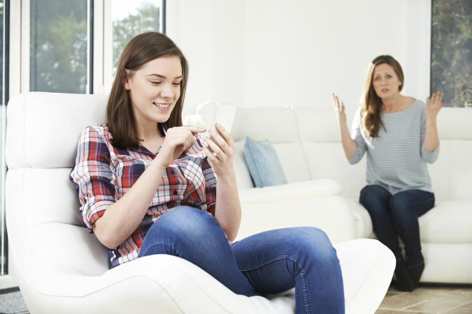 teen texting