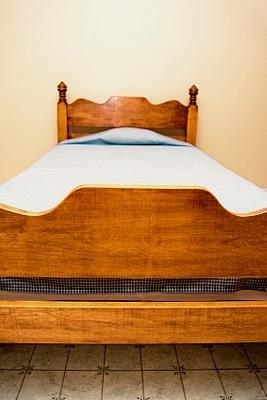 twin bed