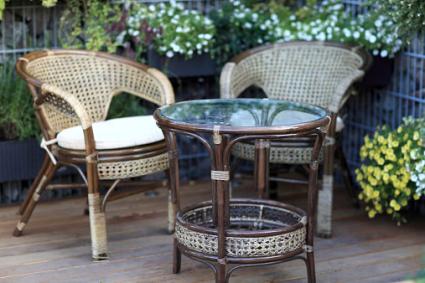 Glass top, round table and chairs