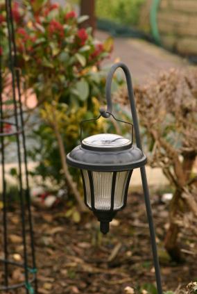 hanging solar garden lamp