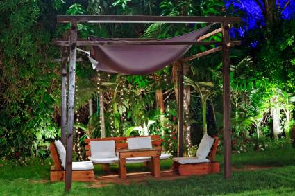 tropical landscape lighting