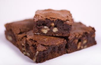 https://cf.ltkcdn.net/gluten/images/slide/108726-850x547r1-brownierecipe2.jpg