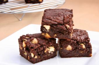 https://cf.ltkcdn.net/gluten/images/slide/108727-849x565r1-brownierecipe3.jpg
