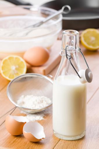 https://cf.ltkcdn.net/gluten/images/slide/75411-565x850-roomtemp.jpg