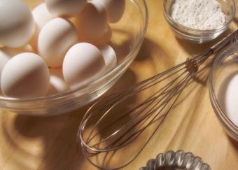 https://cf.ltkcdn.net/gluten/images/slide/75412-819x586-whisk.jpg