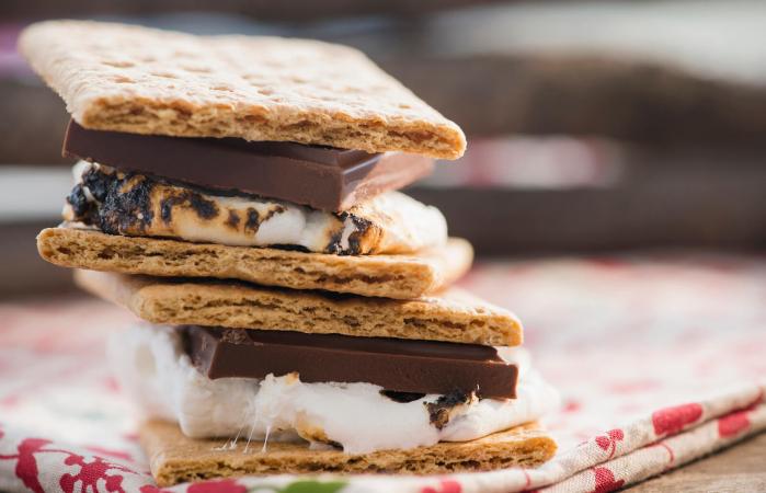 Gluten free graham crackers