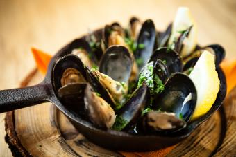 Mussels in white wine sauce