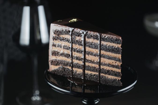 Chocolate mousse cake