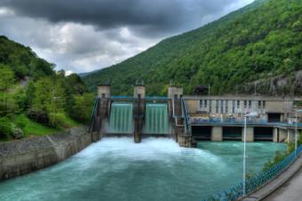 hydroelectric plant