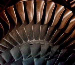 Turbine engine