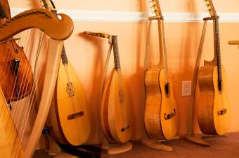 Wood guitar stands