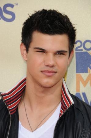 Taylor_Lautner.jpg