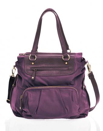 https://cf.ltkcdn.net/handbags/images/slide/183466-668x850-Allure-tote-PLUM-.jpg