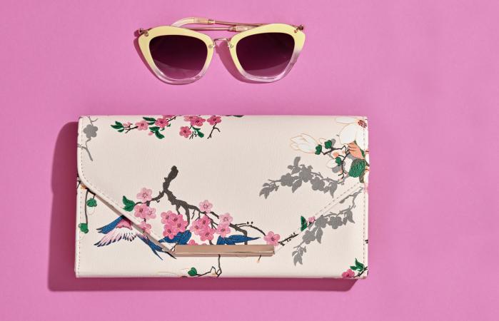 Handbag with cherry blossom design