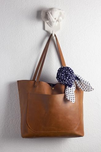 Purse With Rose Wrap Scarf