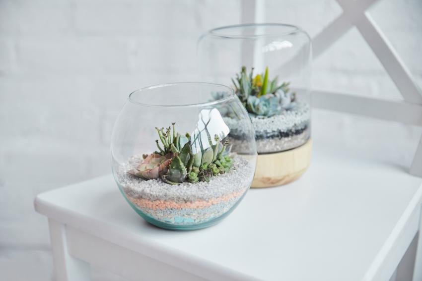 18 Sparkling Ideas for Decorating With Glass Bowls LoveToKnow