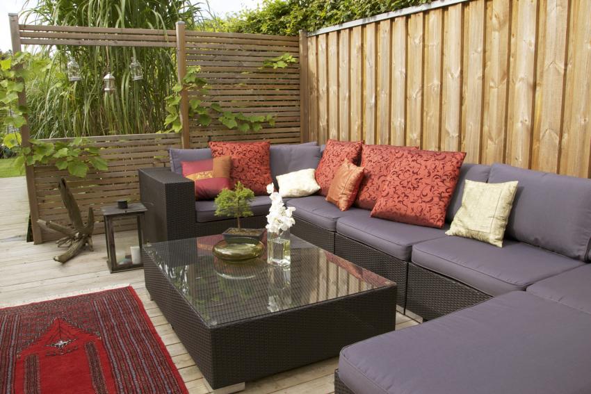 12 Easy Patio Wall Ideas to Spruce Up Your Outdoor Space LoveToKnow
