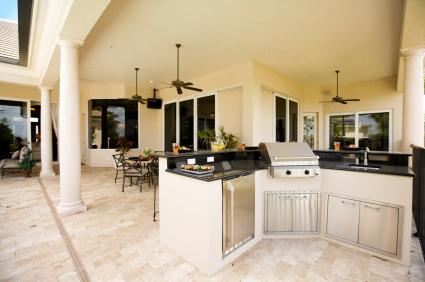 Luxury outdoor kitchen