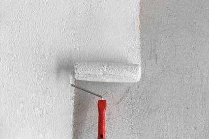 white primer on roller