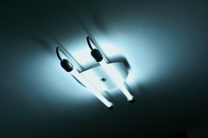 an example of kitchen lighting
