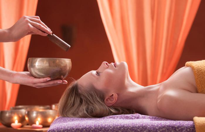 Woman in spa having relaxation treatment