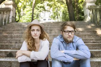 Pareja molesta