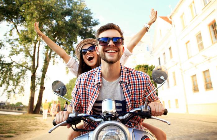 Pareja de paseo