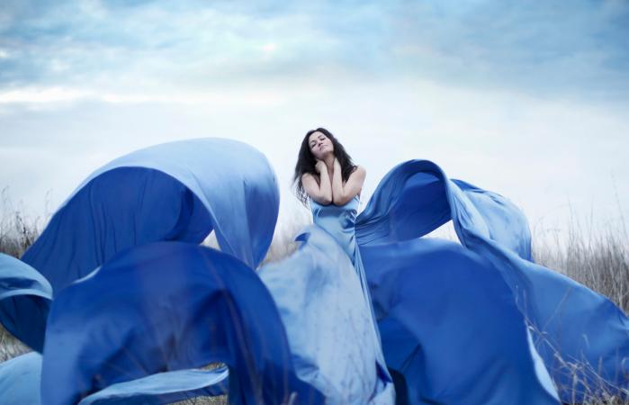 Piscis es una mujer soñadora