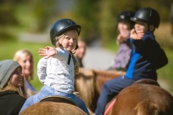 children horseback riding lesson