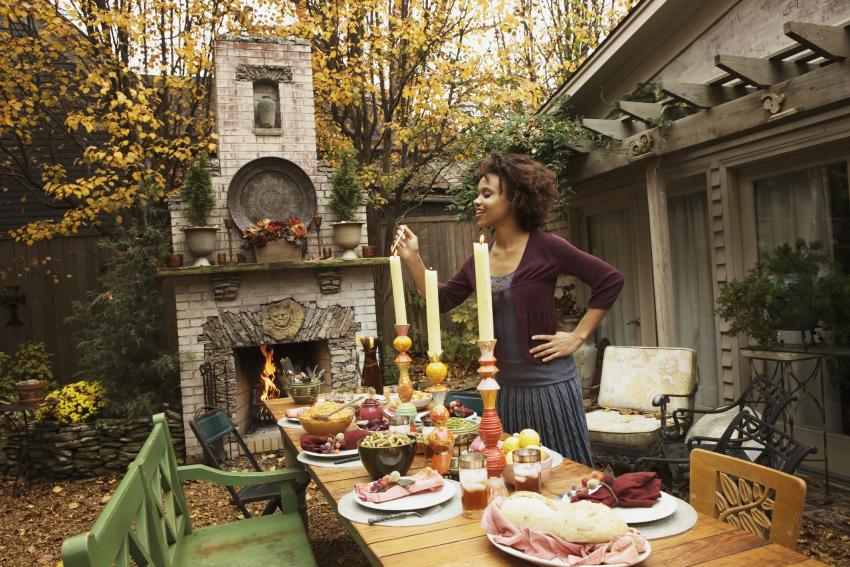 12 Patio Table Decor Ideas for an Outdoor Oasis LoveToKnow