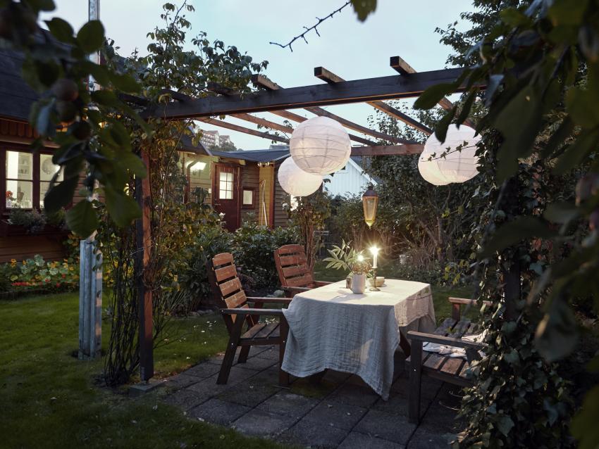 12 Patio Table Decor Ideas for an Outdoor Oasis LoveToKnow