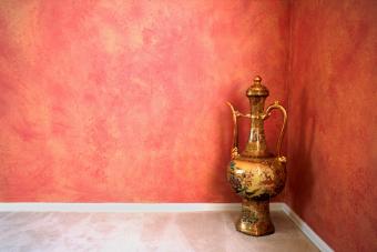 Decorative paint for walls: what it is, types and techniques