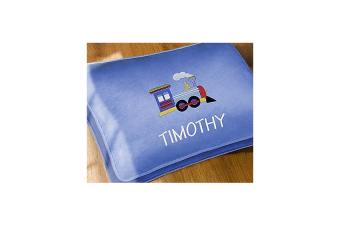 https://cf.ltkcdn.net/interiordesign/images/slide/314120-850x565-personalized-pillow.jpg