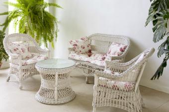 White Wicker Furniture