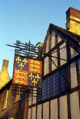 Tudor-home.jpg