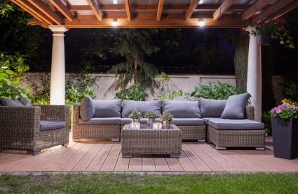 Backyard covered retreat