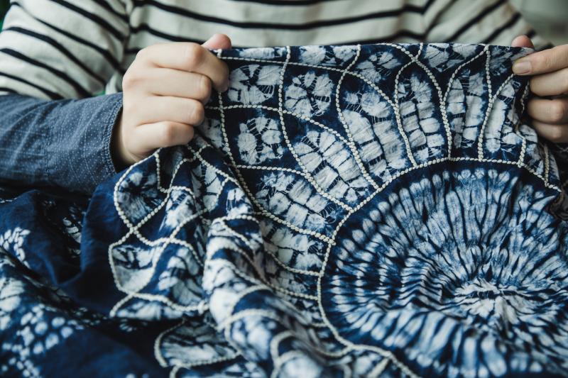 shibori tie dye tulip