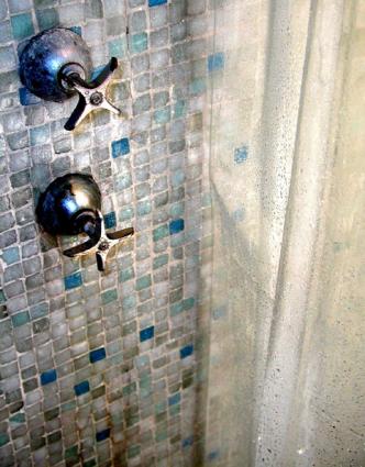 Bathroom-glass-tiles-with-f.jpg
