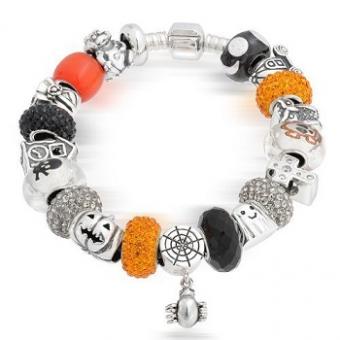 https://cf.ltkcdn.net/jewelry/images/slide/173639-350x350-halloween-charm-bracelet.jpg