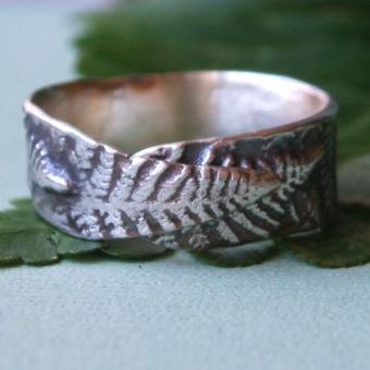 Fern ring