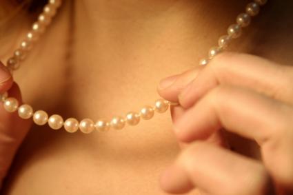 pearl necklace