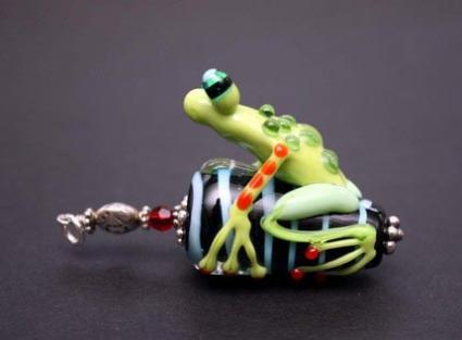 A Blanche and Guy Designs Frog Bead