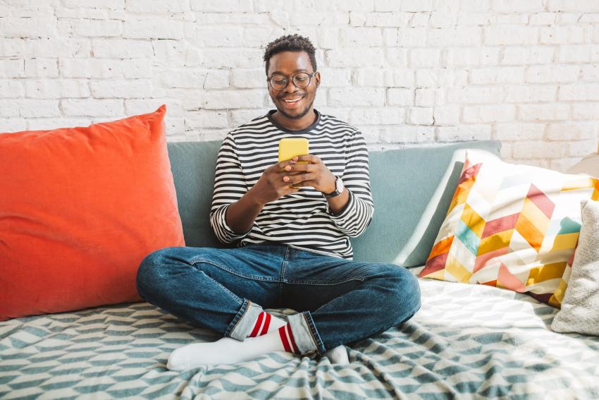 11 Dorm Decor Ideas for Guys to Create a Personalized Space | LoveToKnow